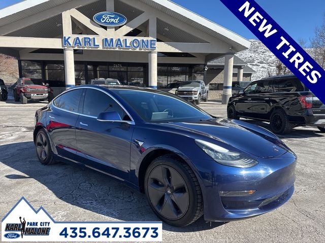 2019 Tesla Model 3 Mid Range