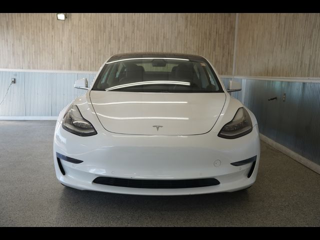 2019 Tesla Model 3 Mid Range