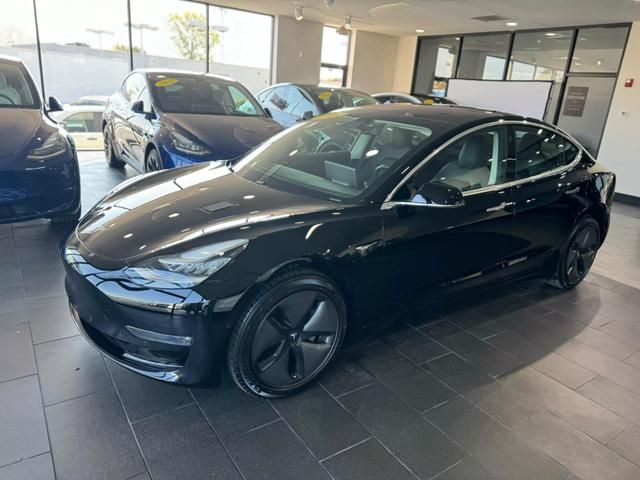 2019 Tesla Model 3 Mid Range