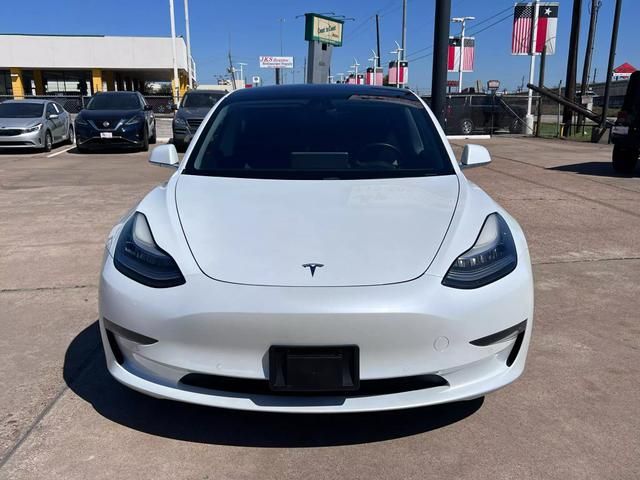 2019 Tesla Model 3 Mid Range