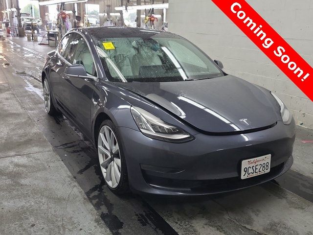 2019 Tesla Model 3 Performance