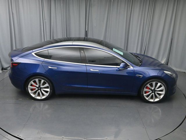 2019 Tesla Model 3 Performance