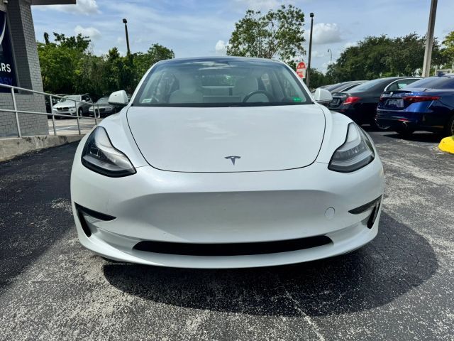 2019 Tesla Model 3 Performance