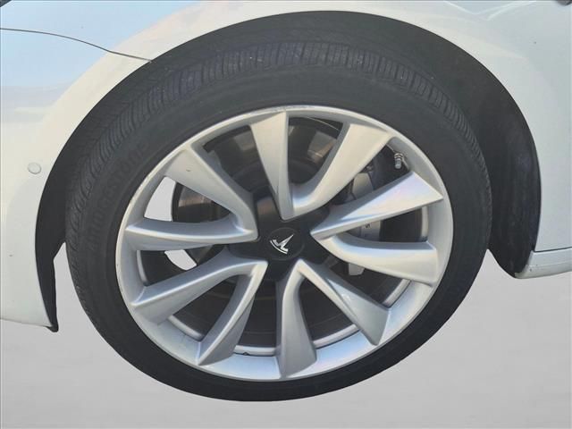 2019 Tesla Model 3 Standard Range