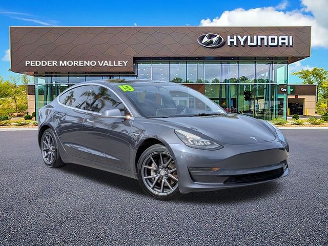 2019 Tesla Model 3 Standard Range Plus