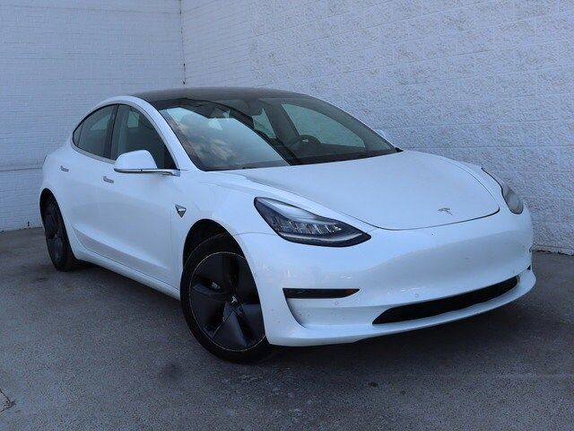 2019 Tesla Model 3 Standard Range Plus