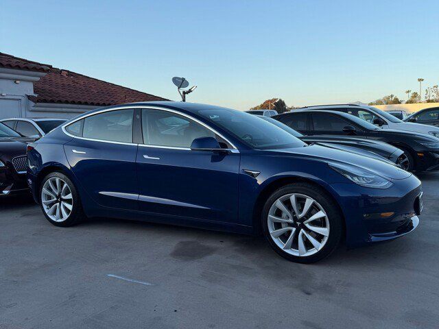2019 Tesla Model 3 Standard Range Plus