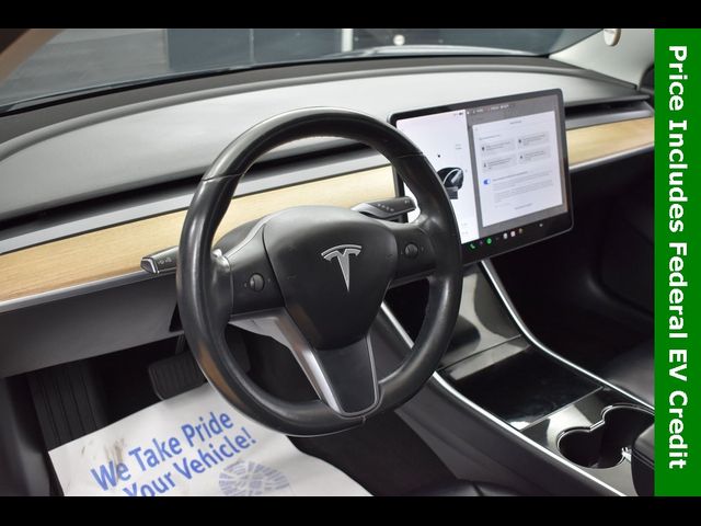 2019 Tesla Model 3 Mid Range