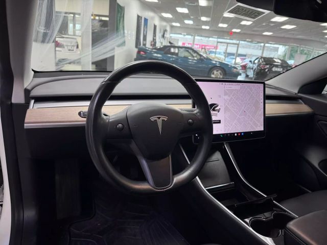 2019 Tesla Model 3 Standard Range Plus