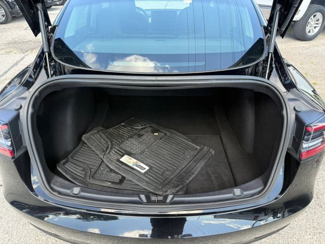 2019 Tesla Model 3 Standard Range