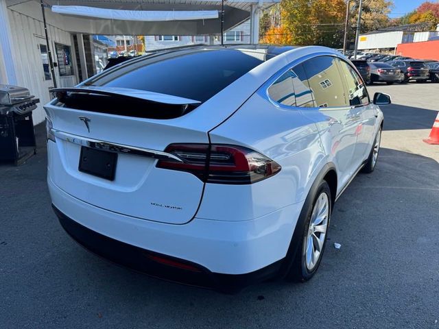 2019 Tesla Model X 