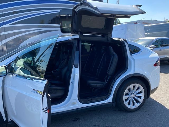 2019 Tesla Model X Long Range