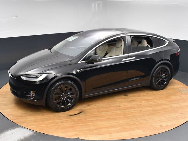 2019 Tesla Model X Standard Range