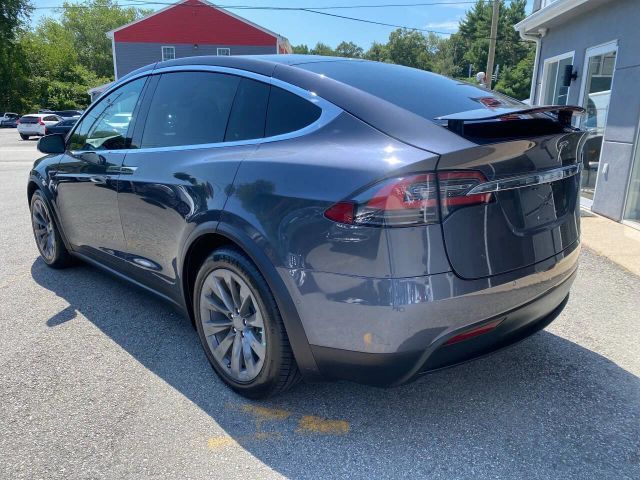 2019 Tesla Model X Standard Range