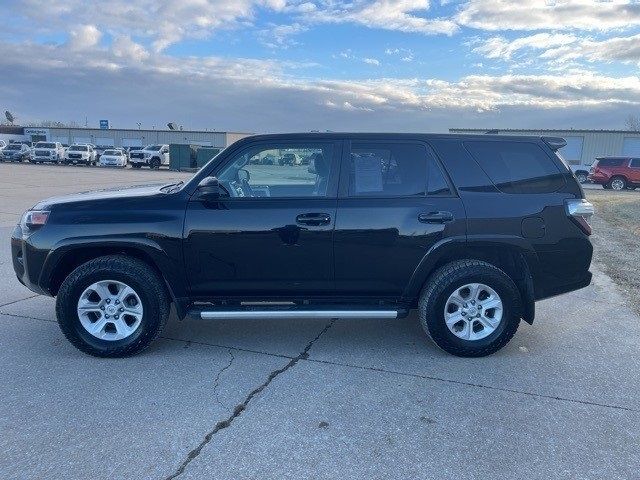 2019 Toyota 4Runner SR5