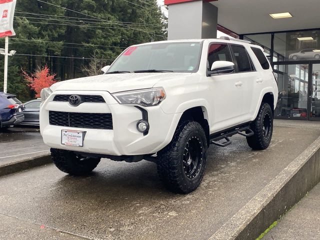 2019 Toyota 4Runner SR5