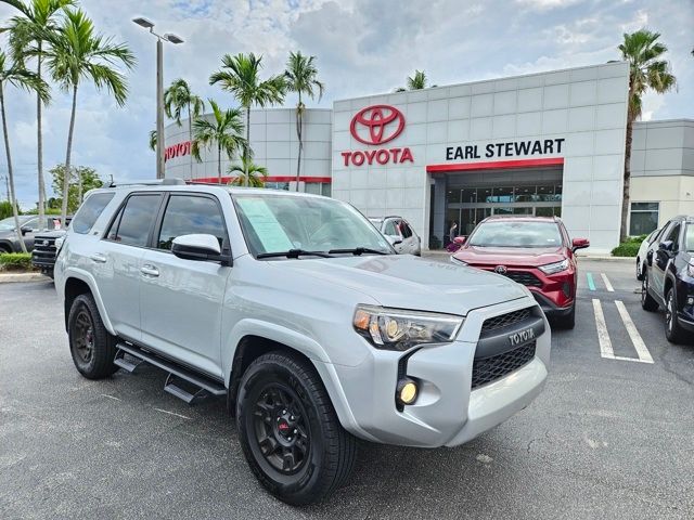 2019 Toyota 4Runner SR5