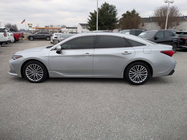 2019 Toyota Avalon Hybrid Limited