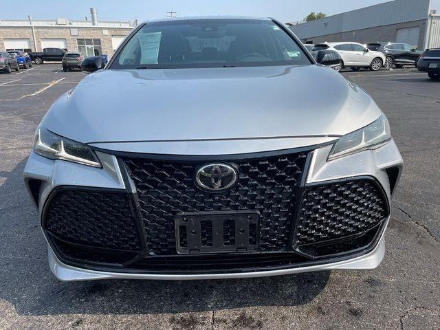 2019 Toyota Avalon XLE