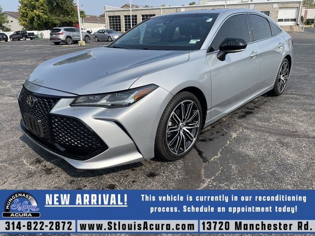 2019 Toyota Avalon XLE