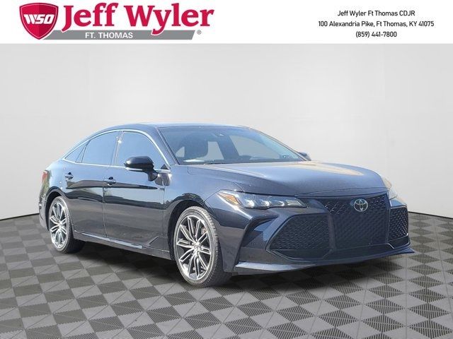 2019 Toyota Avalon XSE