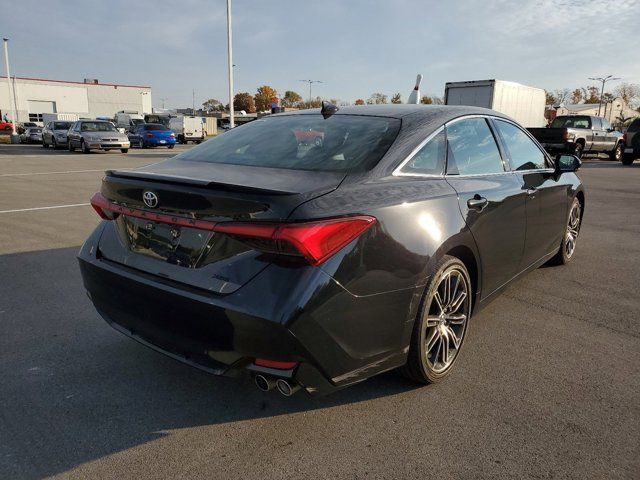 2019 Toyota Avalon XSE