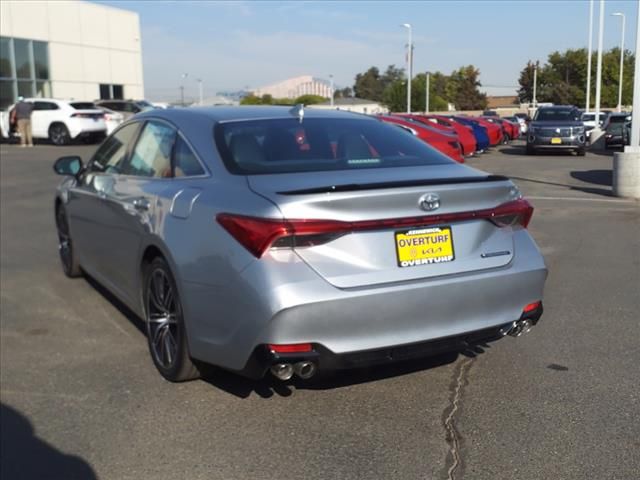 2019 Toyota Avalon Touring