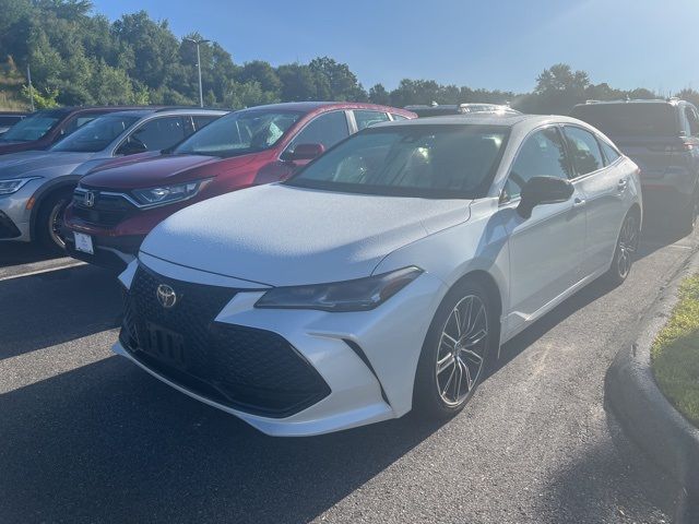 2019 Toyota Avalon Touring