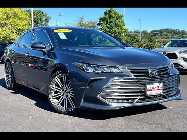 2019 Toyota Avalon XLE