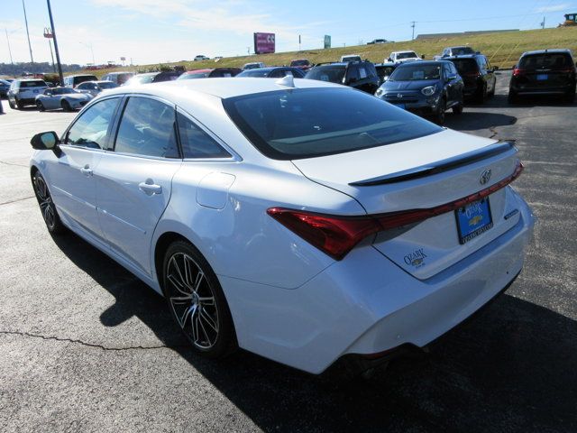 2019 Toyota Avalon Touring