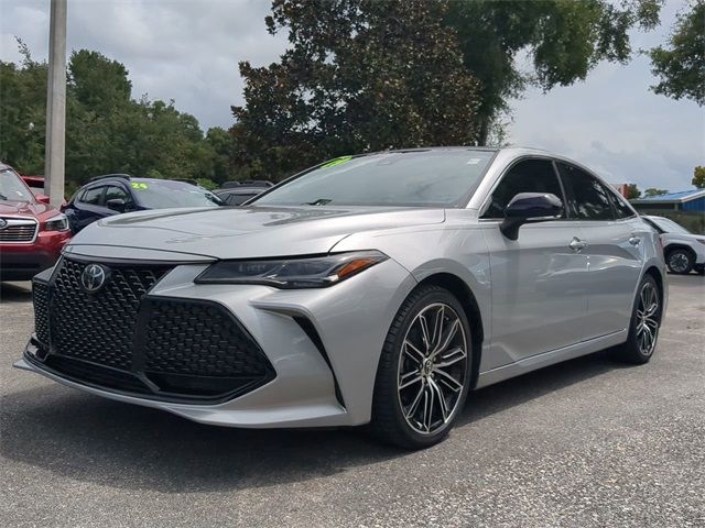 2019 Toyota Avalon XLE