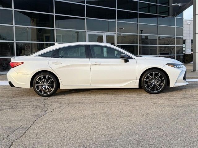 2019 Toyota Avalon XSE