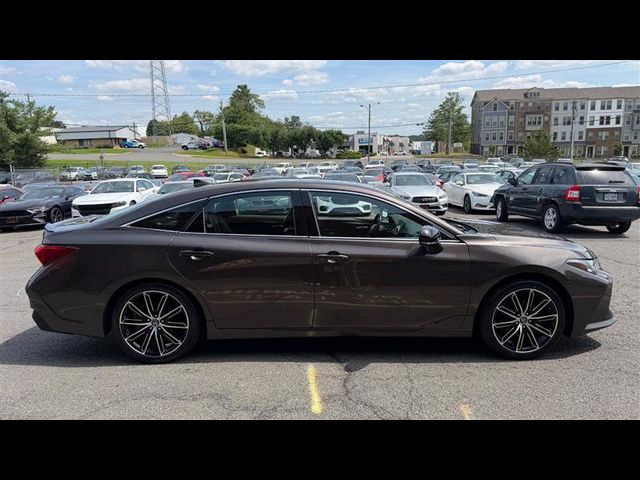 2019 Toyota Avalon 