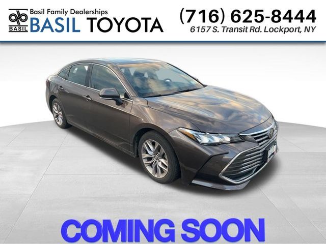 2019 Toyota Avalon XLE