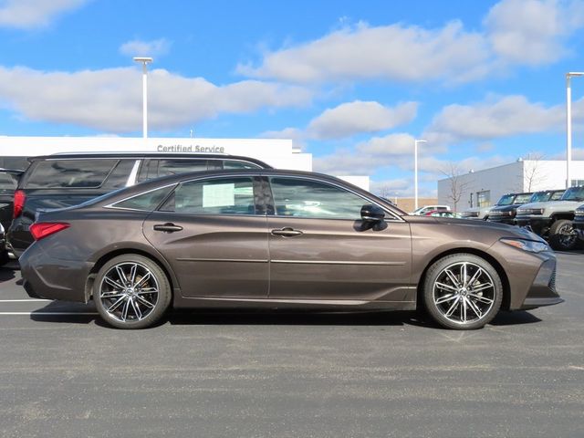 2019 Toyota Avalon Touring