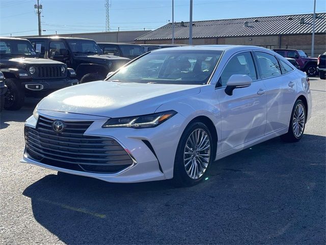 2019 Toyota Avalon XLE