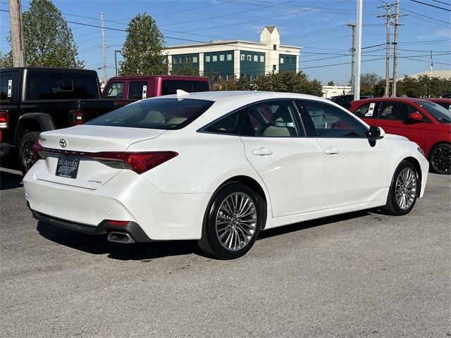 2019 Toyota Avalon XLE