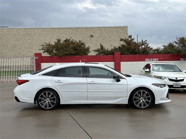 2019 Toyota Avalon Touring