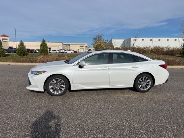 2019 Toyota Avalon XLE