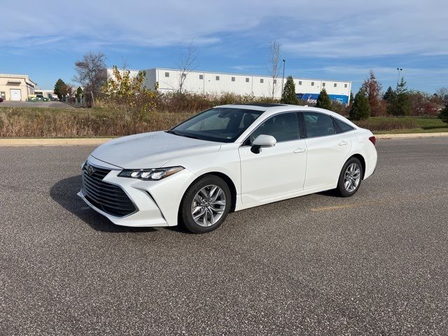 2019 Toyota Avalon XLE