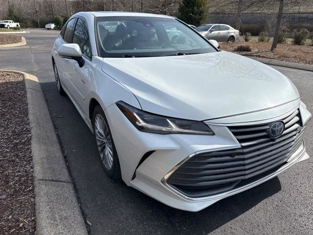 2019 Toyota Avalon Hybrid Limited