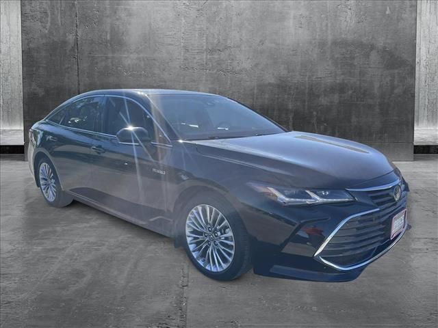 2019 Toyota Avalon Hybrid Limited