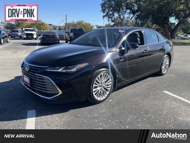 2019 Toyota Avalon Hybrid Limited