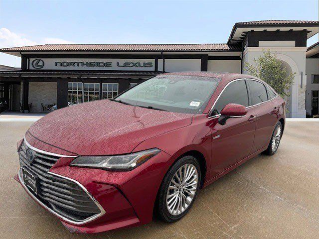 2019 Toyota Avalon Hybrid Limited