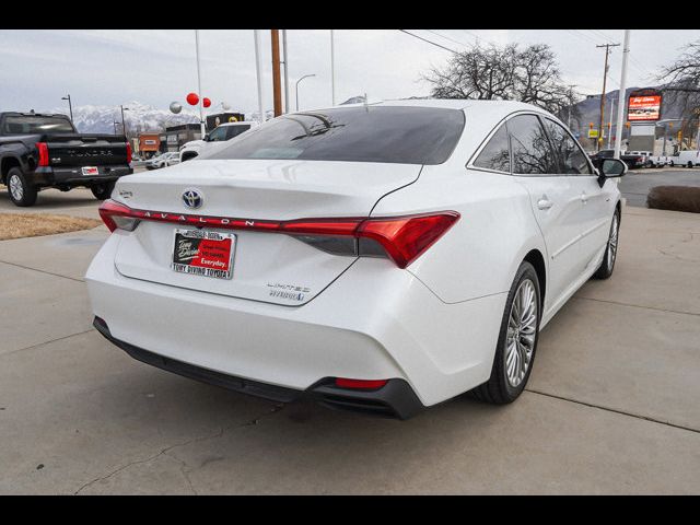 2019 Toyota Avalon Hybrid Limited