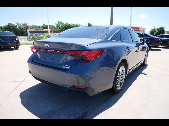 2019 Toyota Avalon Hybrid Limited