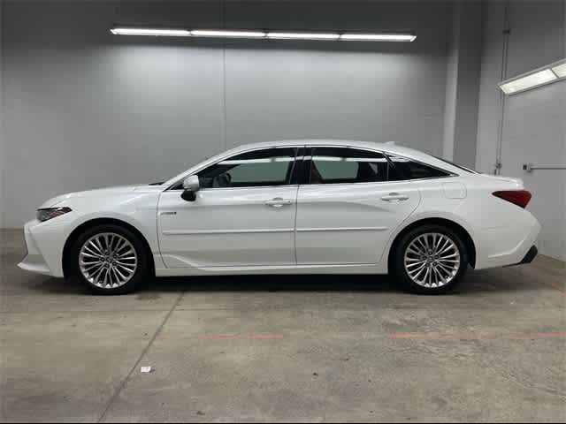 2019 Toyota Avalon Hybrid Limited