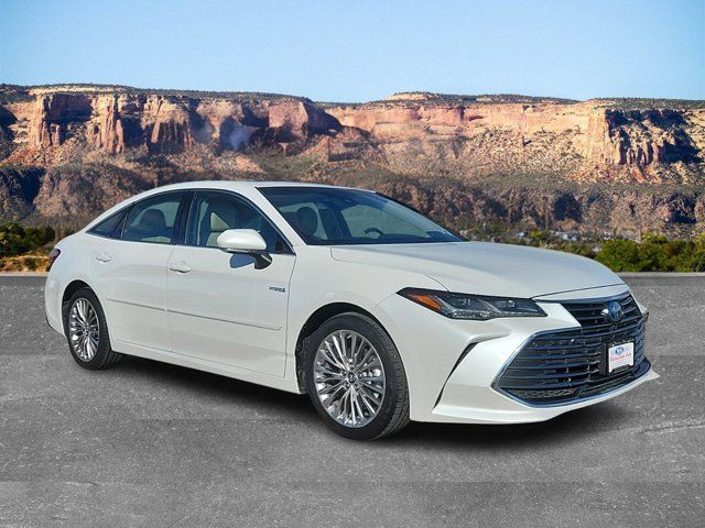 2019 Toyota Avalon Hybrid Limited