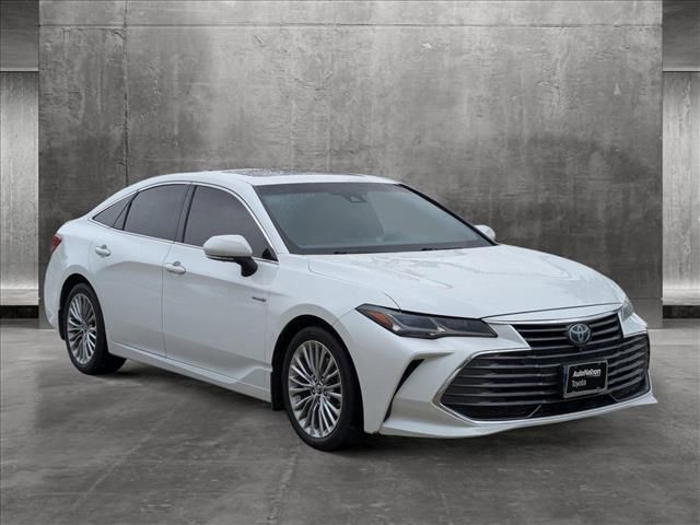 2019 Toyota Avalon Hybrid Limited