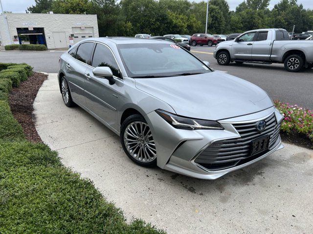 2019 Toyota Avalon Hybrid Limited